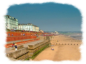 Yorkshire Visitors Guide - Golden sands of Bridlington's North Beach 