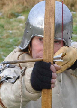 Picture of Longbow Archer at the Battle of Towton. Courtesy of Mike Wilton.